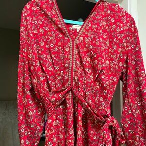 Max Studio Size Medium Worn 1 Time